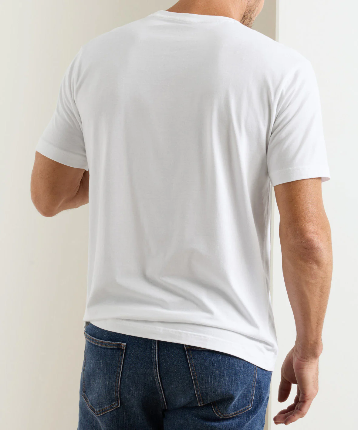 Peter Millar Short Sleeve Crown Comfort Pocket Tee - Image 9