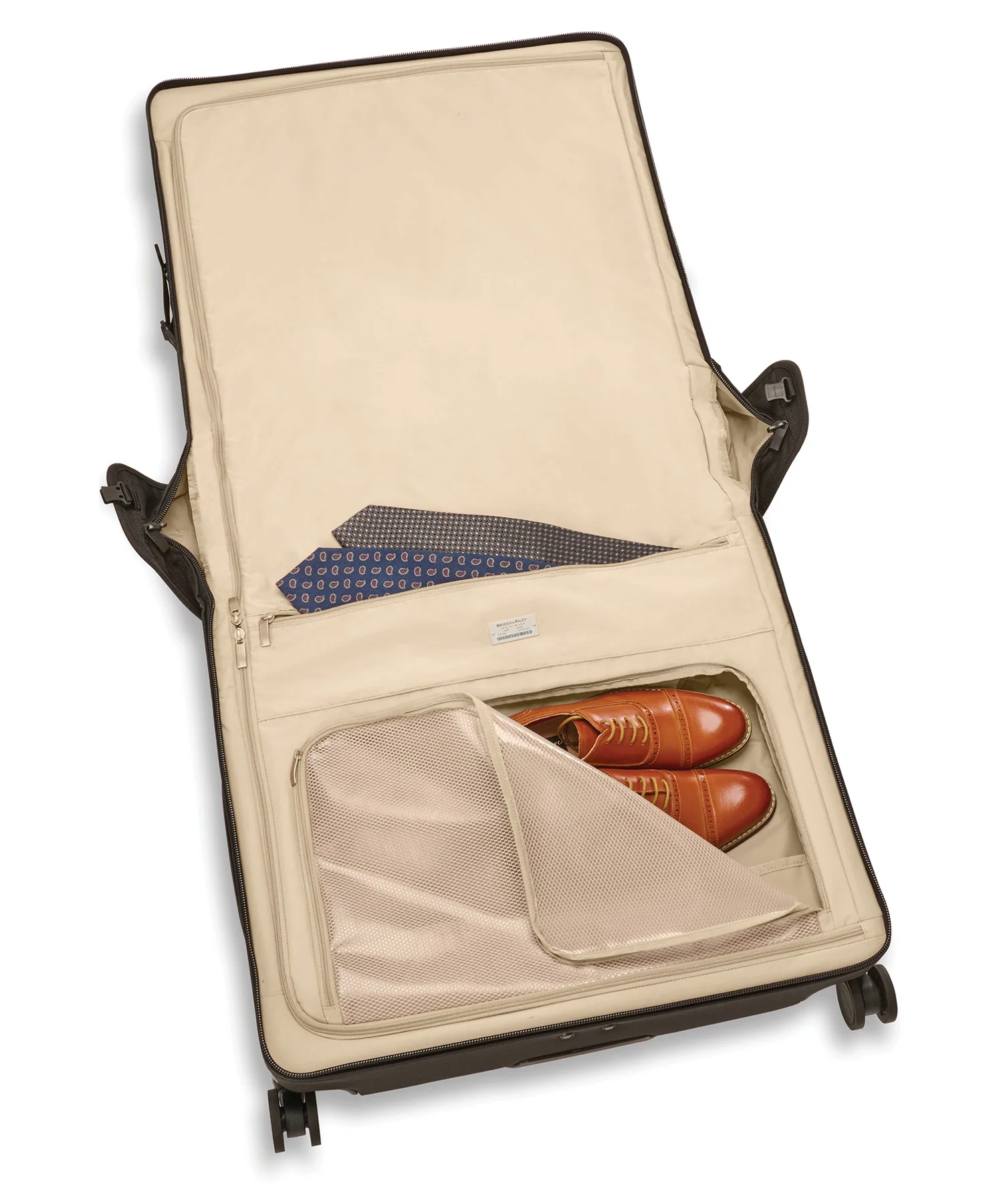 Briggs & Riley Deluxe Wardrobe Spinner - Image 5
